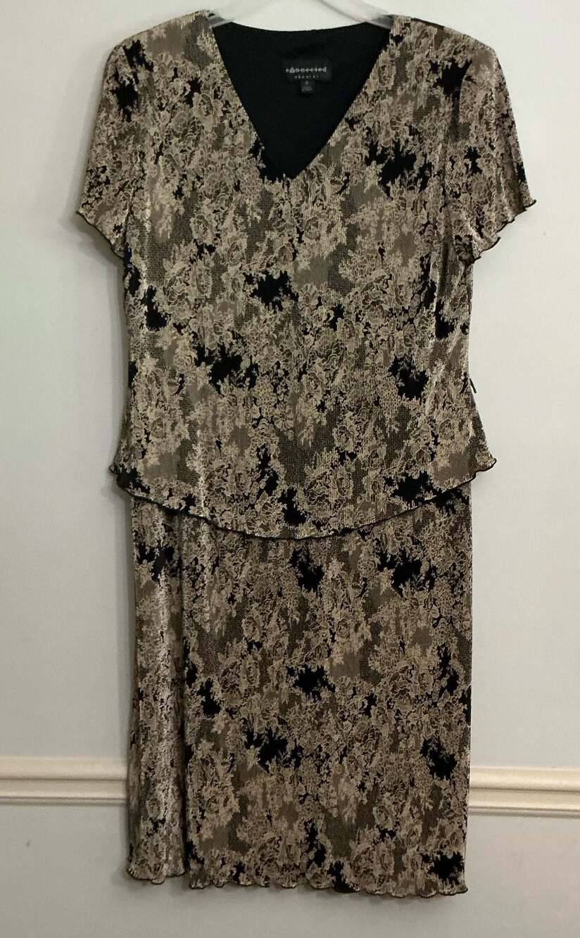 Connected Apparel Taupe Black Floral Lace V-Neck Short Sleeve Dress Size 16